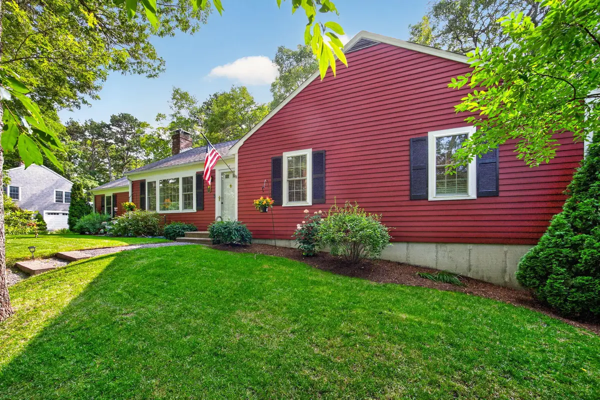 7 Bent Bluff Lane, Yarmouth Port, MA 02675 - #1