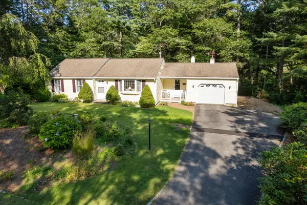 9 Keith Road, Pocasset, MA 02559