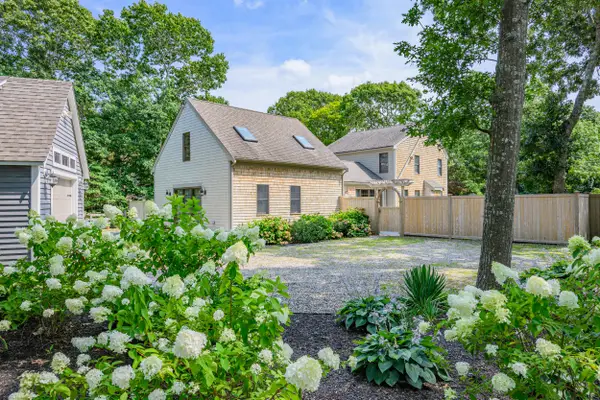 134 School Street, Cotuit, MA 02635