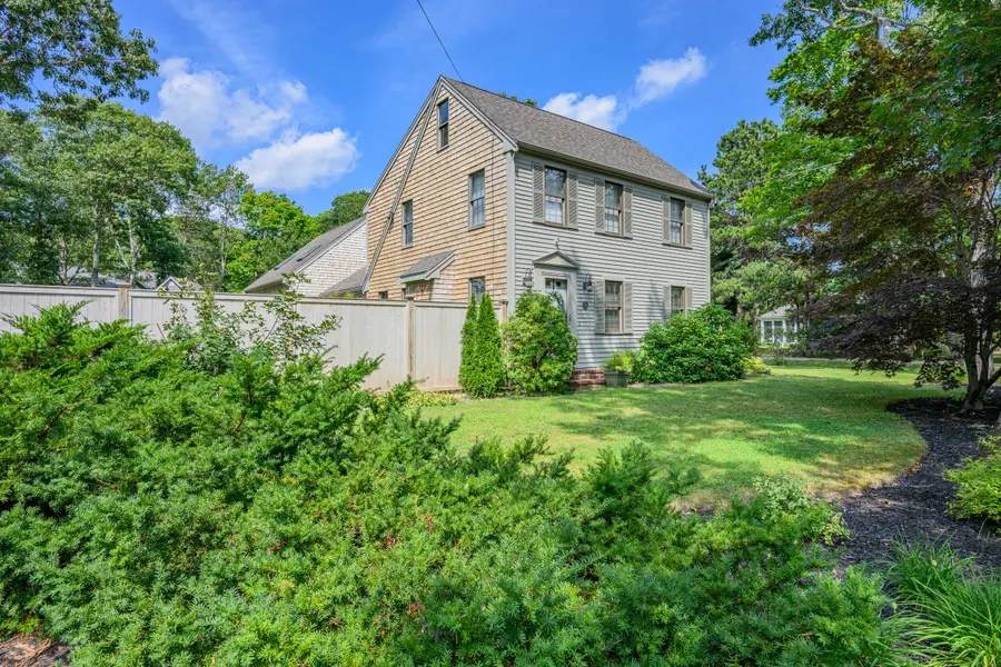 134 School Street, Cotuit, MA 02635 - #2