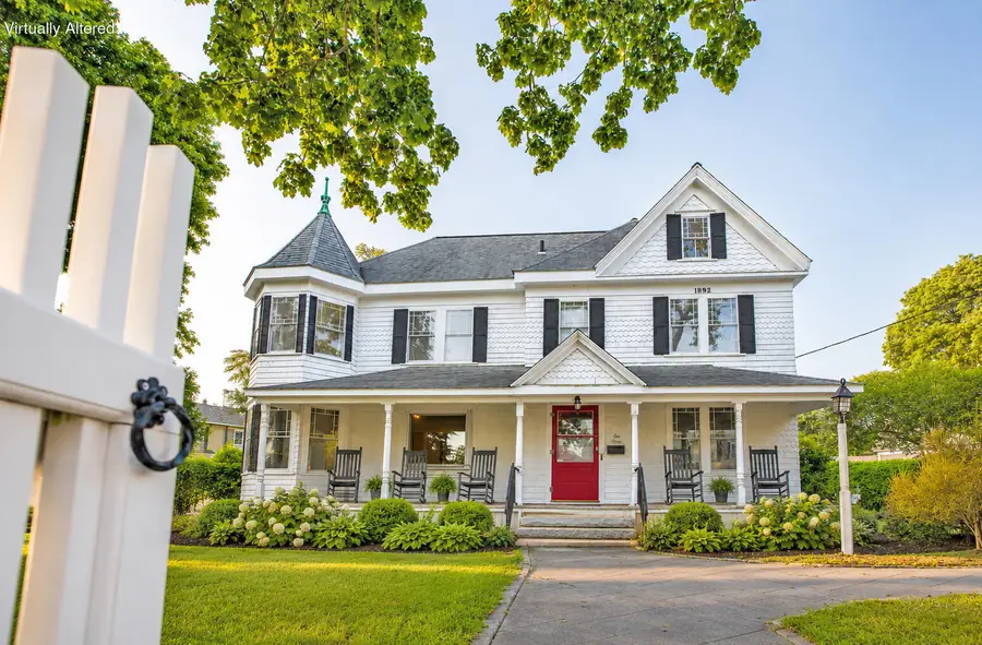 1 Main Street, Falmouth, MA 02540 - #2