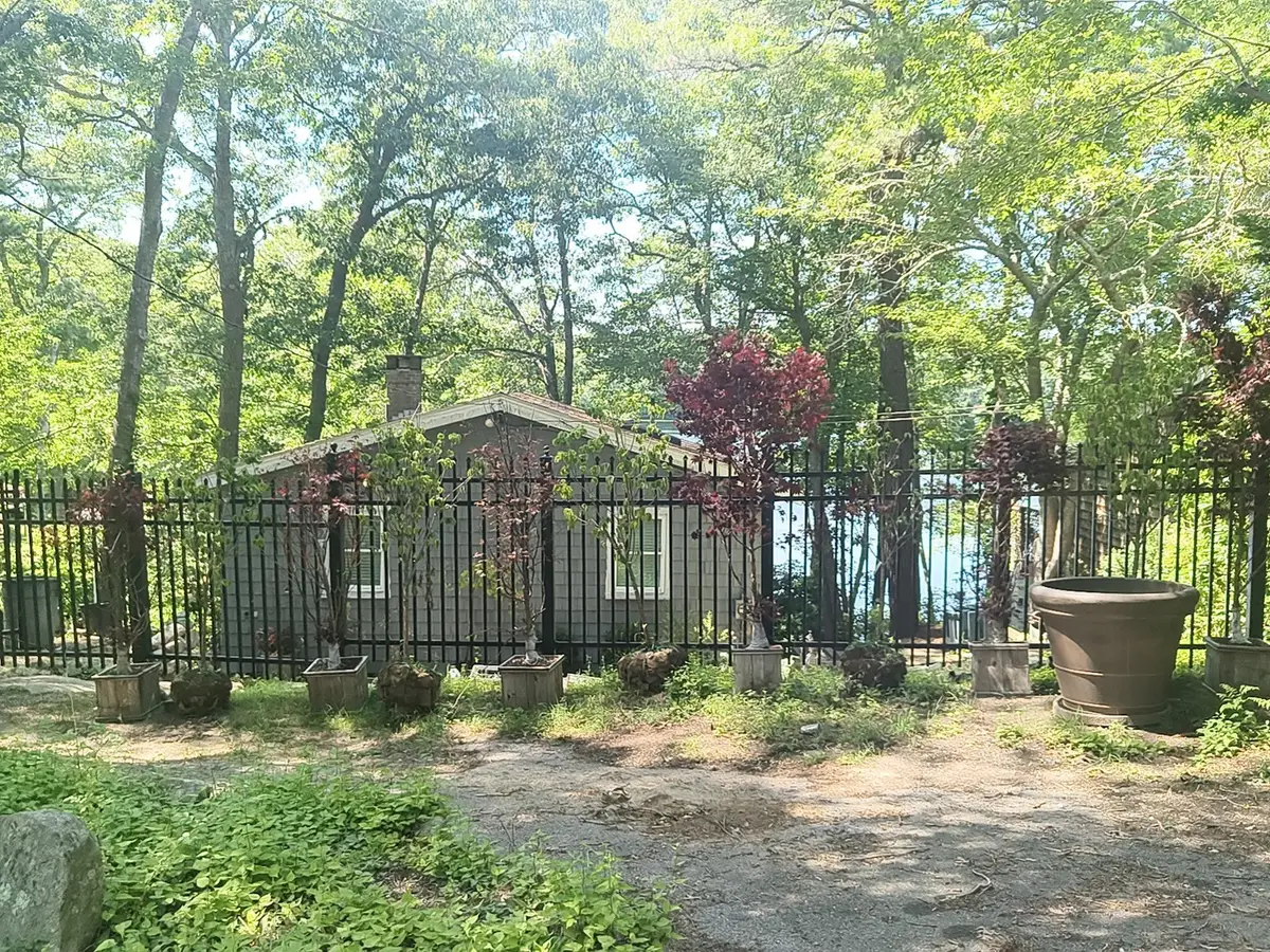 36 Round Pond Drive, Hatchville, MA 02536 - #1