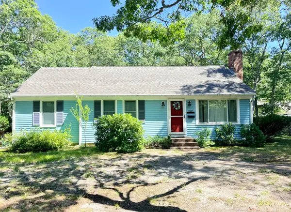 220 N Main Street, South Yarmouth, MA 02664