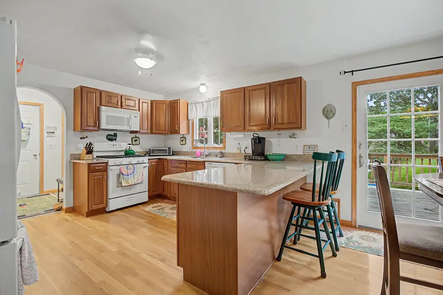 12 Gordon Lane, Yarmouth Port, MA 02675 - #3
