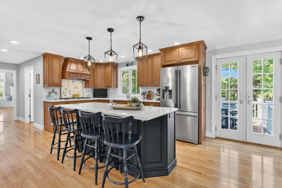 4 Clapp Lane, Sagamore Beach, MA 02562 - #3