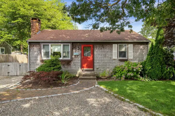 59 Swan Lake Road, West Yarmouth, MA 02673