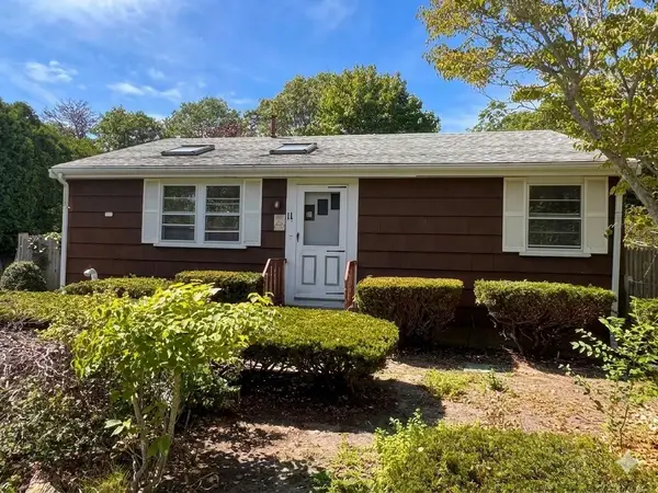 11 Pamet Road, West Yarmouth, MA 02673