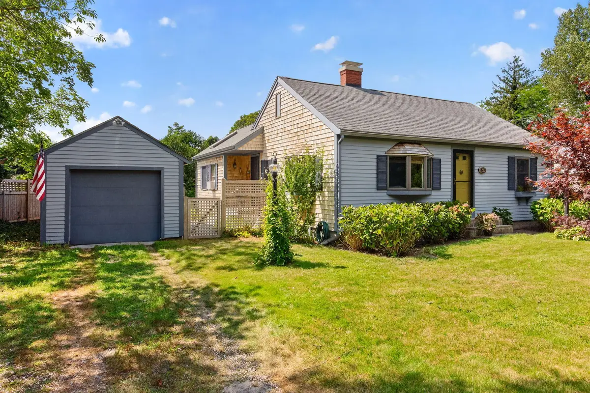 1210 County Road, Cataumet, MA 02534 - #1