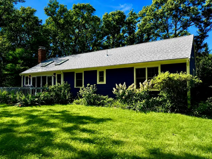 8 Golf Links Circle, Sandwich, MA 02563 - #2