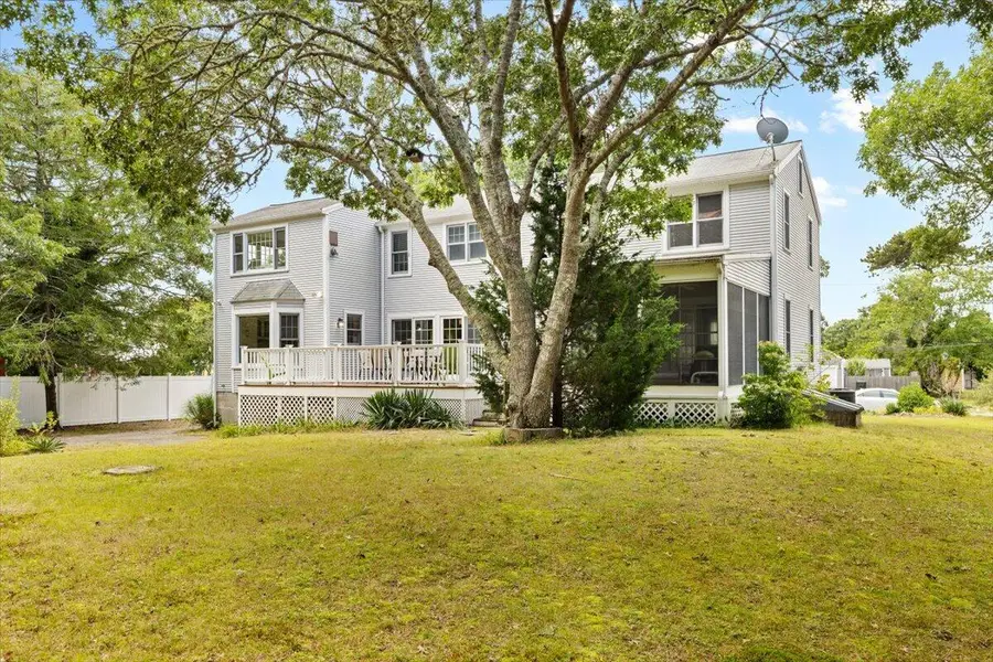 32 Niagara Lane, West Yarmouth, MA 02673 - #3