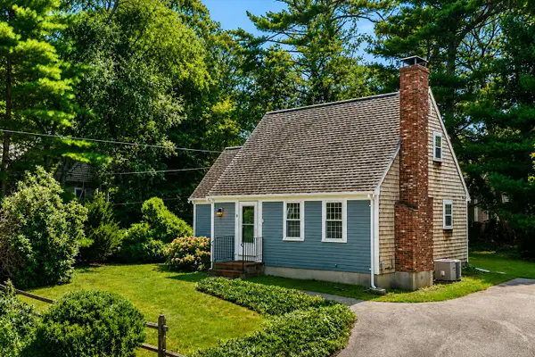 9 E Harbor Drive, Teaticket, MA 02536