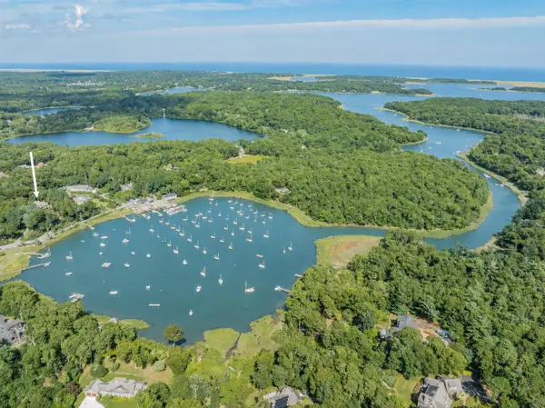 32 Areys Lane, Orleans, MA 02653