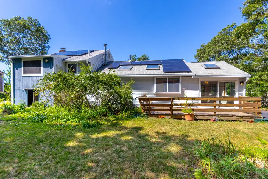 8 Laura Lane, Monument Beach, MA 02553 - #3