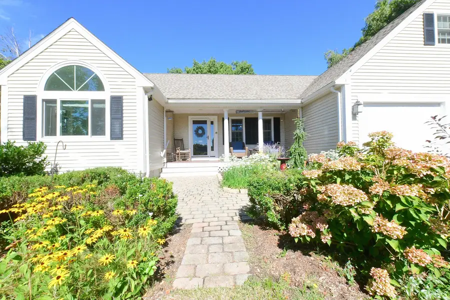 5 Luigi Avenue, Sagamore Beach, MA 02562 - #2