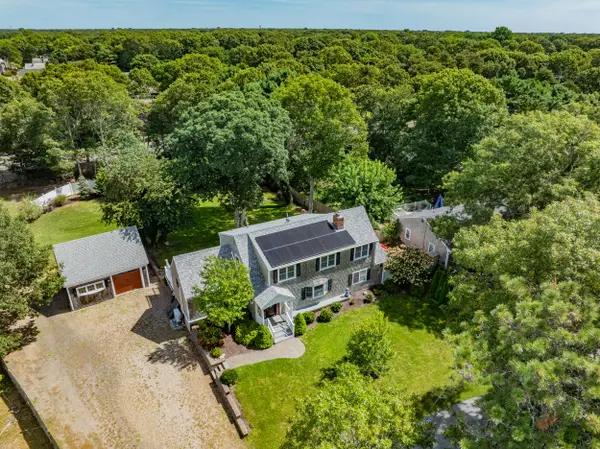 26 Skyline Drive, West Yarmouth, MA 02673
