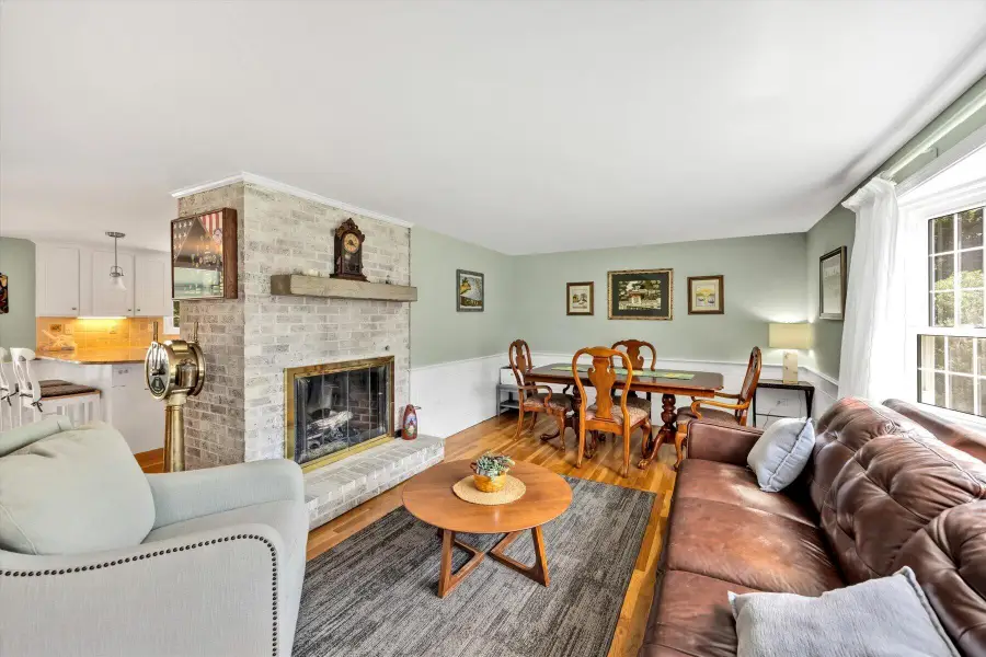 8 Barkley Street, South Yarmouth, MA 02664 - #2