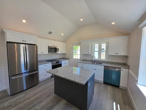 87 Acapesket Road #3A, East Falmouth, MA 02536