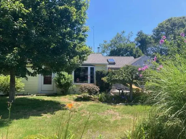 97 Prince Henry Drive, Teaticket, MA 02536