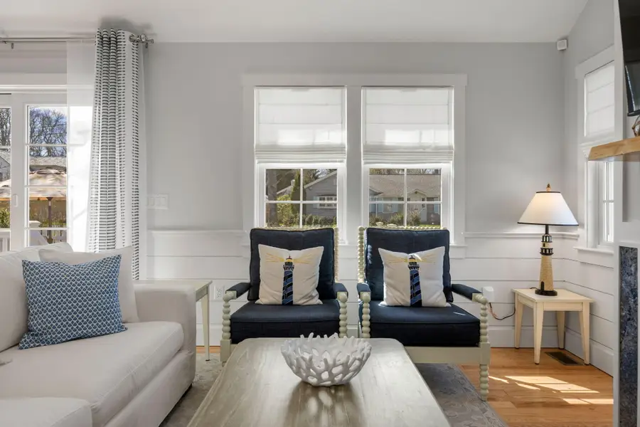 16 Second Avenue #4, Osterville, MA 02655 - #3