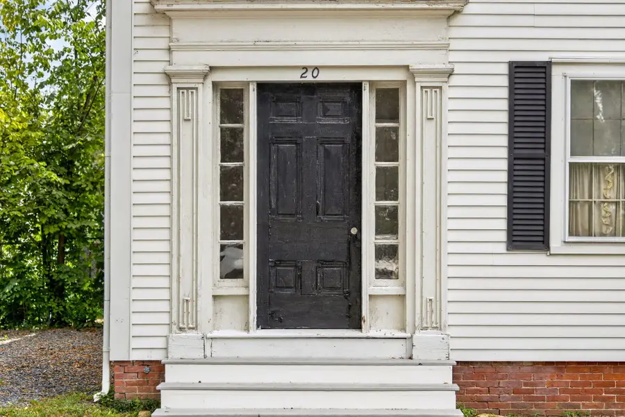 20 Liberty Street, Sandwich, MA 02563 - #2