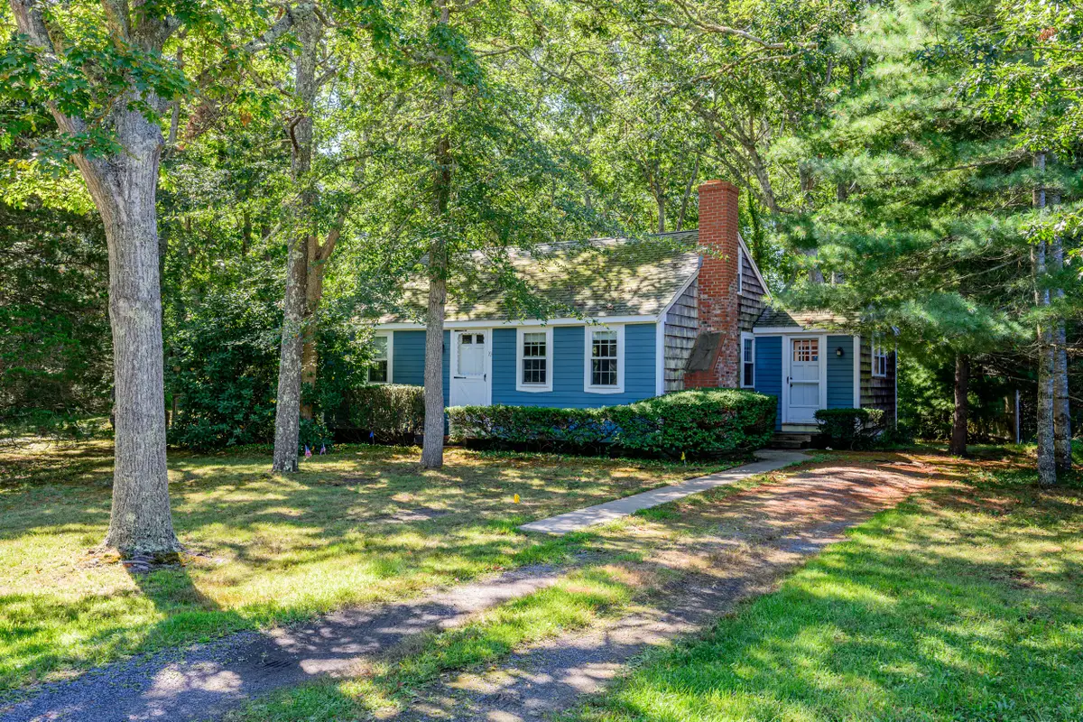 19 Nehoiden Street, Harwich Port, MA 02646 - #1
