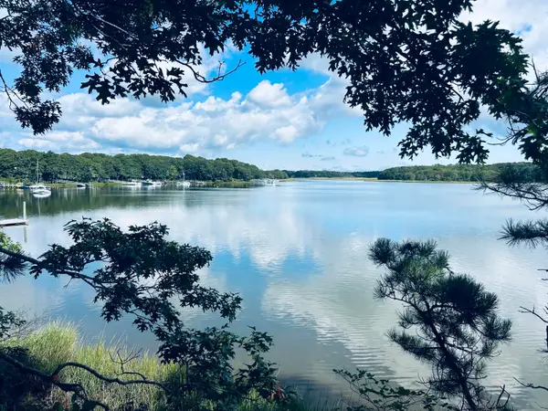 71 Tide Run, Mashpee, MA 02649