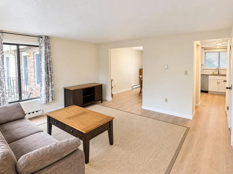 104 Village Drive #UNIT 104, Buzzards Bay, MA 02532 - #3