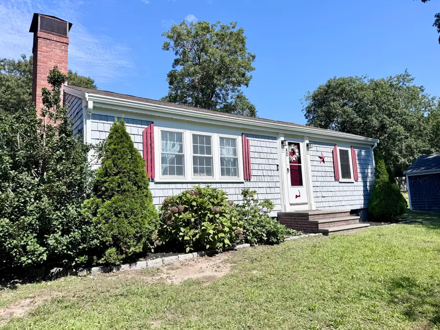42 Vineyard Avenue, Hyannis, MA 02601 - #2