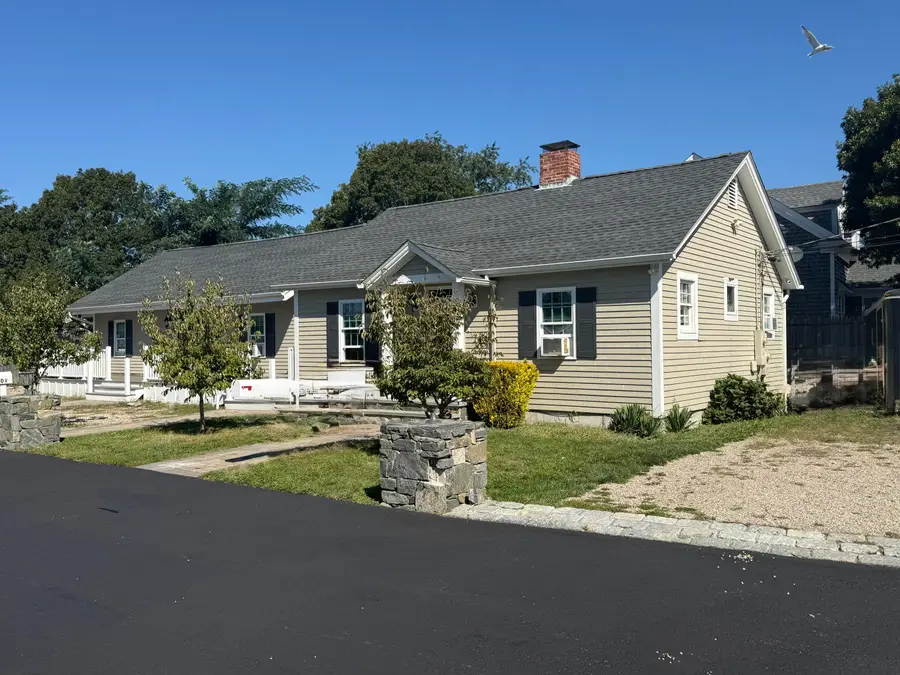 10 Stuart Street, Hyannis, MA 02601 - #2