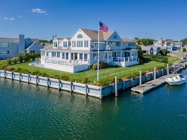 18 Wendy Way, West Dennis, MA 02670