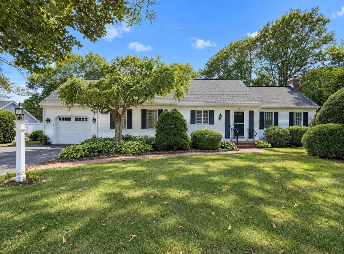 39 Spinnaker Lane, Pocasset, MA 02559 - #1