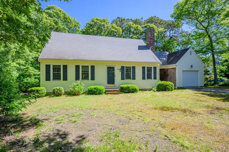 20 Bray Farm Road, Yarmouth Port, MA 02675 - #3