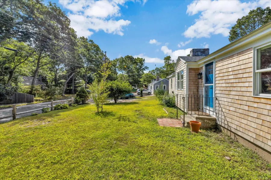 25 Raspberry Lane, Marstons Mills, MA 02648 - #3