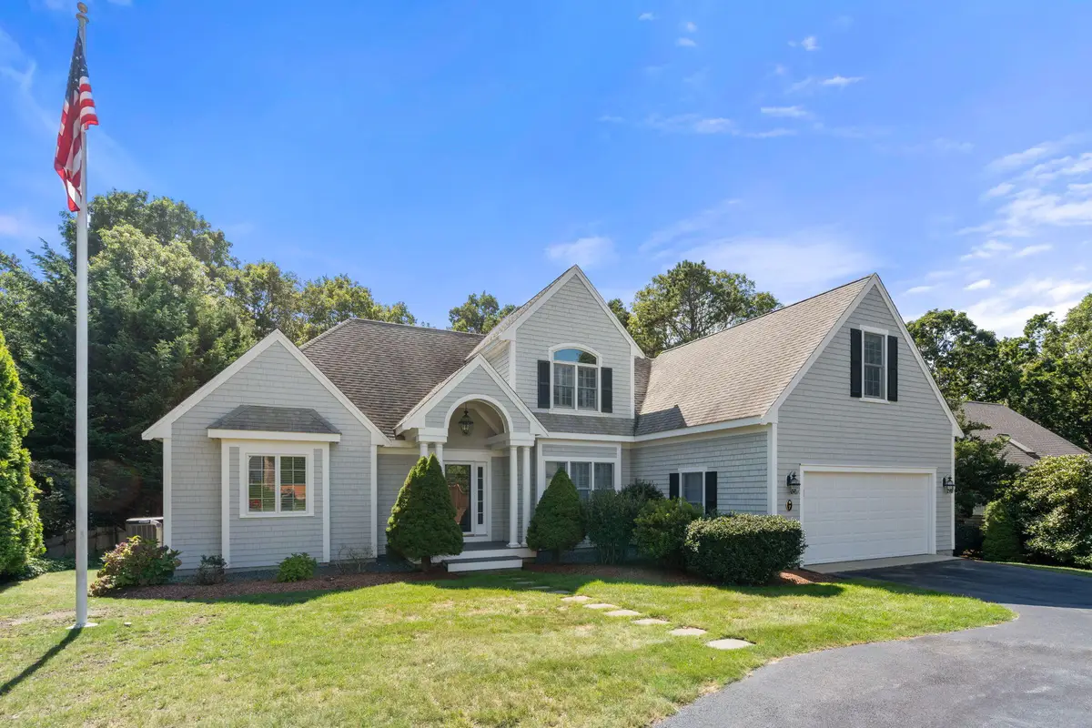 7 Menemsha Way, East Falmouth, MA 02536 - #1