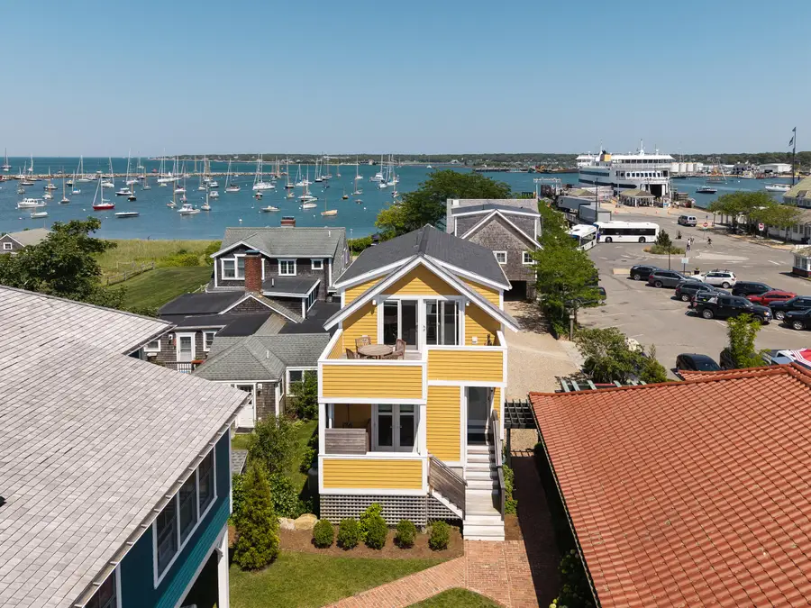 26 Union Court #7, Vineyard Haven, MA 02568 - #2
