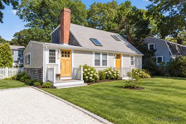 14 Nickerson Street, Teaticket, MA 02536
