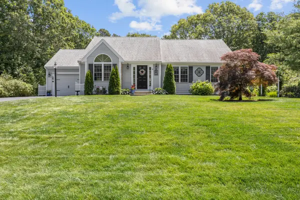18 Pleasant Wood Drive, Forestdale, MA 02644