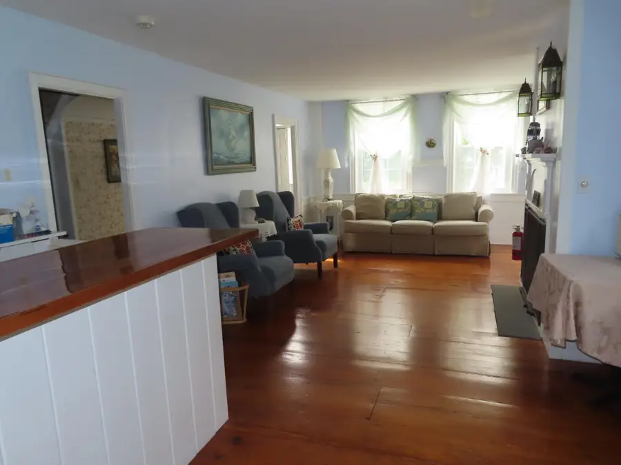 36 Ma-28, West Harwich, MA 02671 - #3