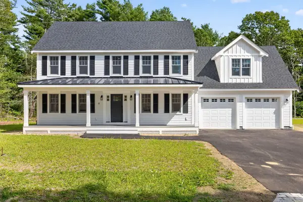9 Estrella Lane, East Falmouth, MA 02536