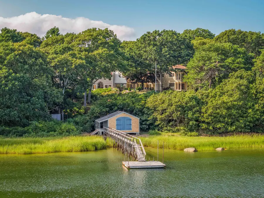 219 Scraggy Neck Road #219 + 221, Cataumet, MA 02534 - #3