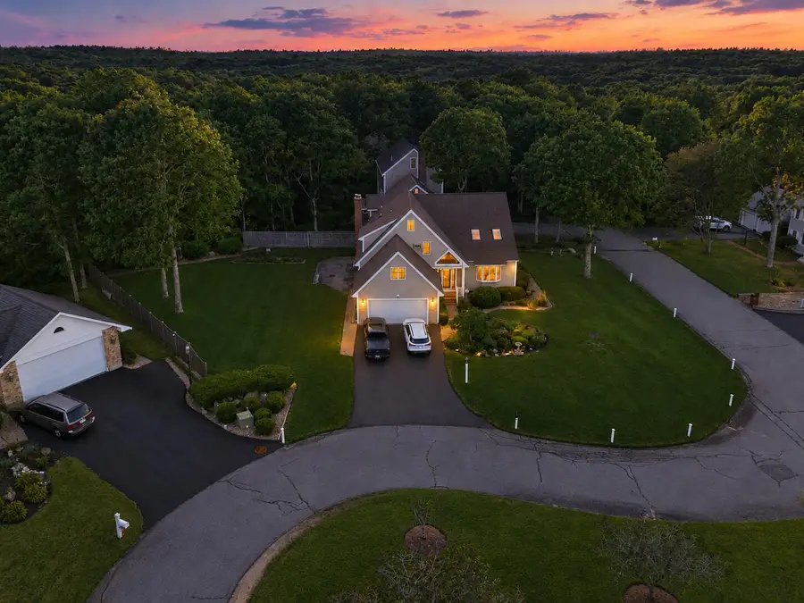 36 Noreast Drive, Sagamore Beach, MA 02562 - #2