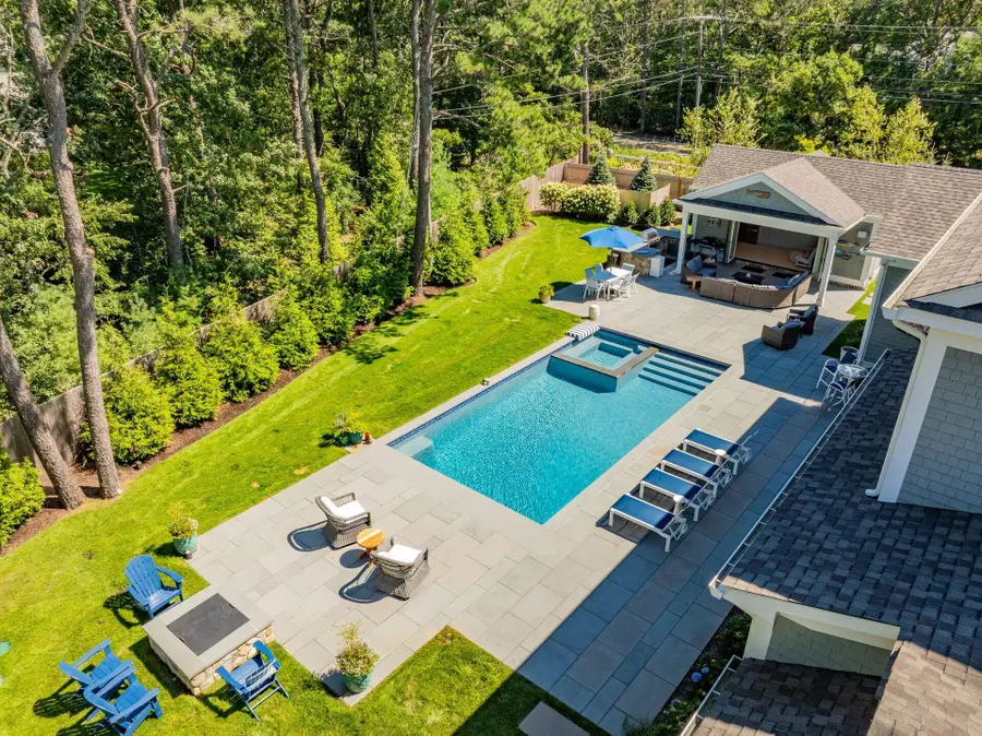7 Willow Circle, Mashpee, MA 02649 - #2
