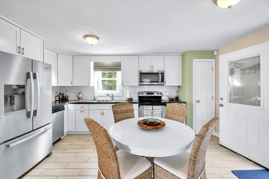 87 Seabrook Drive, Teaticket, MA 02536 - #2