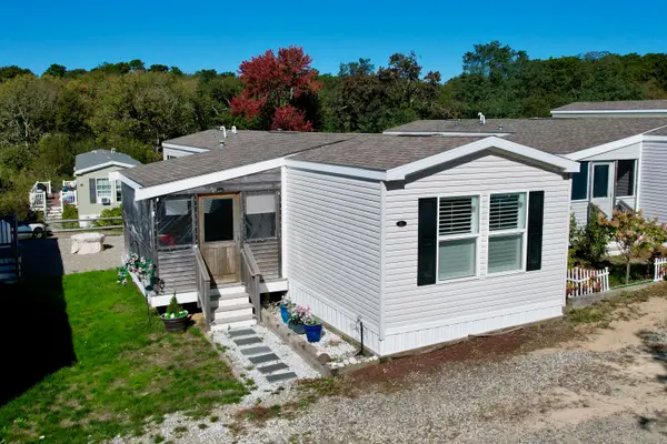 210 West Road #M-12, Wellfleet, MA 02667