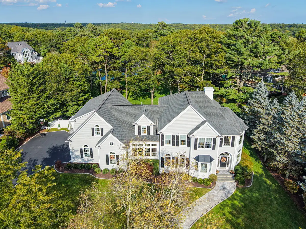 13 N Glen Drive, Mashpee, MA 02649 - #1