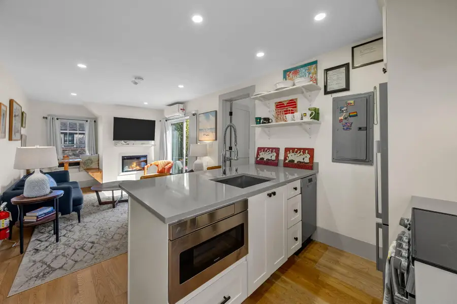 233 Bradford Street #Unit 9, Provincetown, MA 02657 - #3