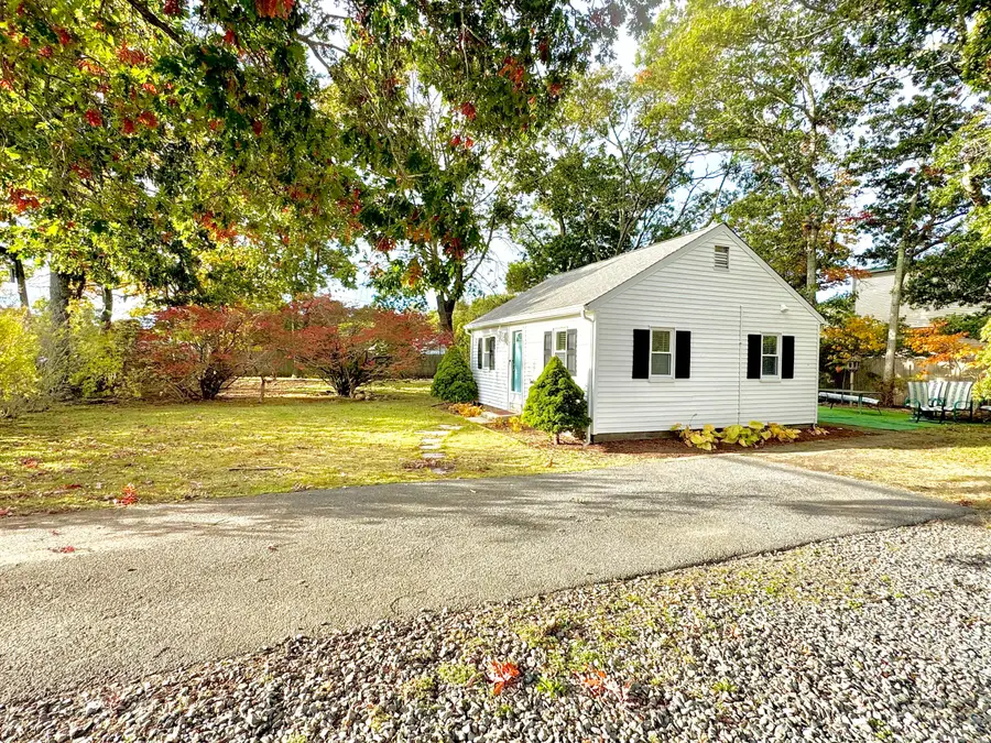 19 Tevyaw Road, Hyannis, MA 02601 - #3