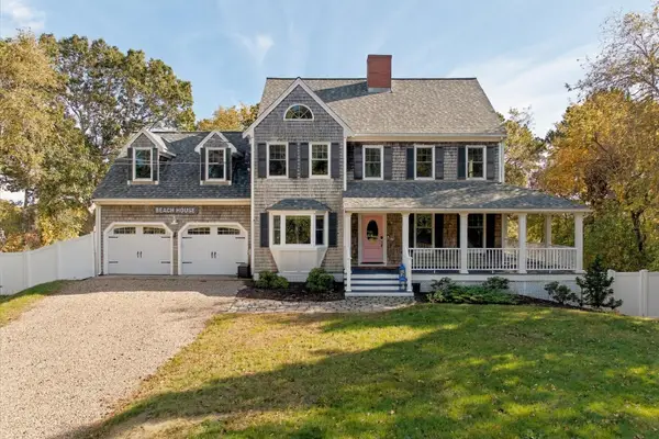 6 Luigi Avenue, Sagamore Beach, MA 02562