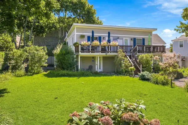 25 Winthrop Street #Unit 1, Provincetown, MA 02657