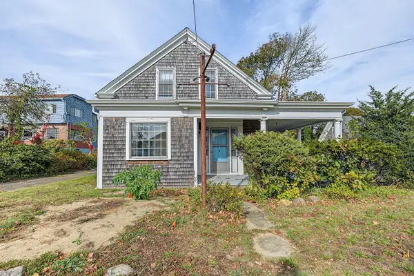 218 Main Street, West Dennis, MA 02670